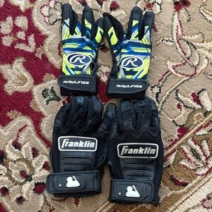 Boys baseball batting gloves